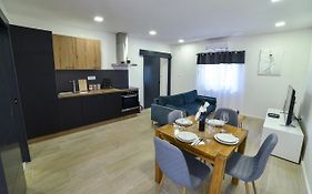 Apartment Sara Sinj